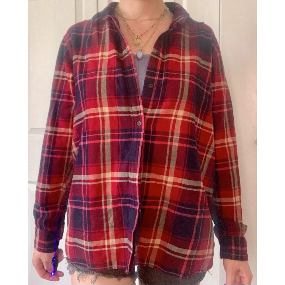 🌹 Uniqlo red plaid flannel - Picture 7 of 10